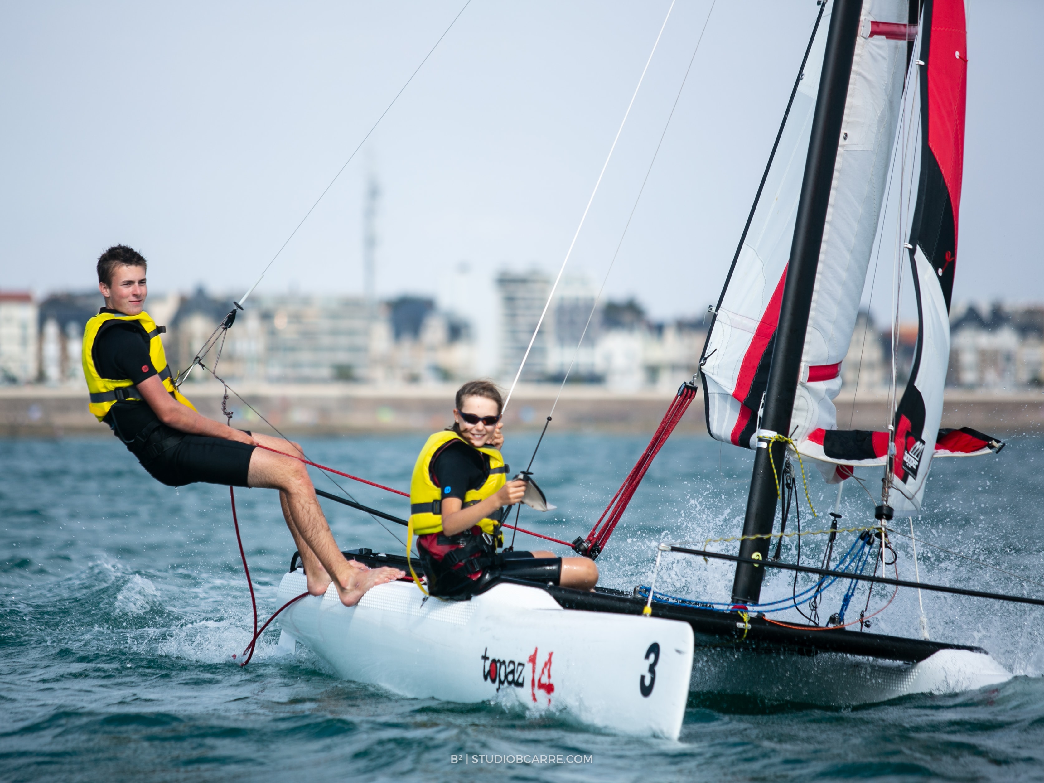 catamaran_2019