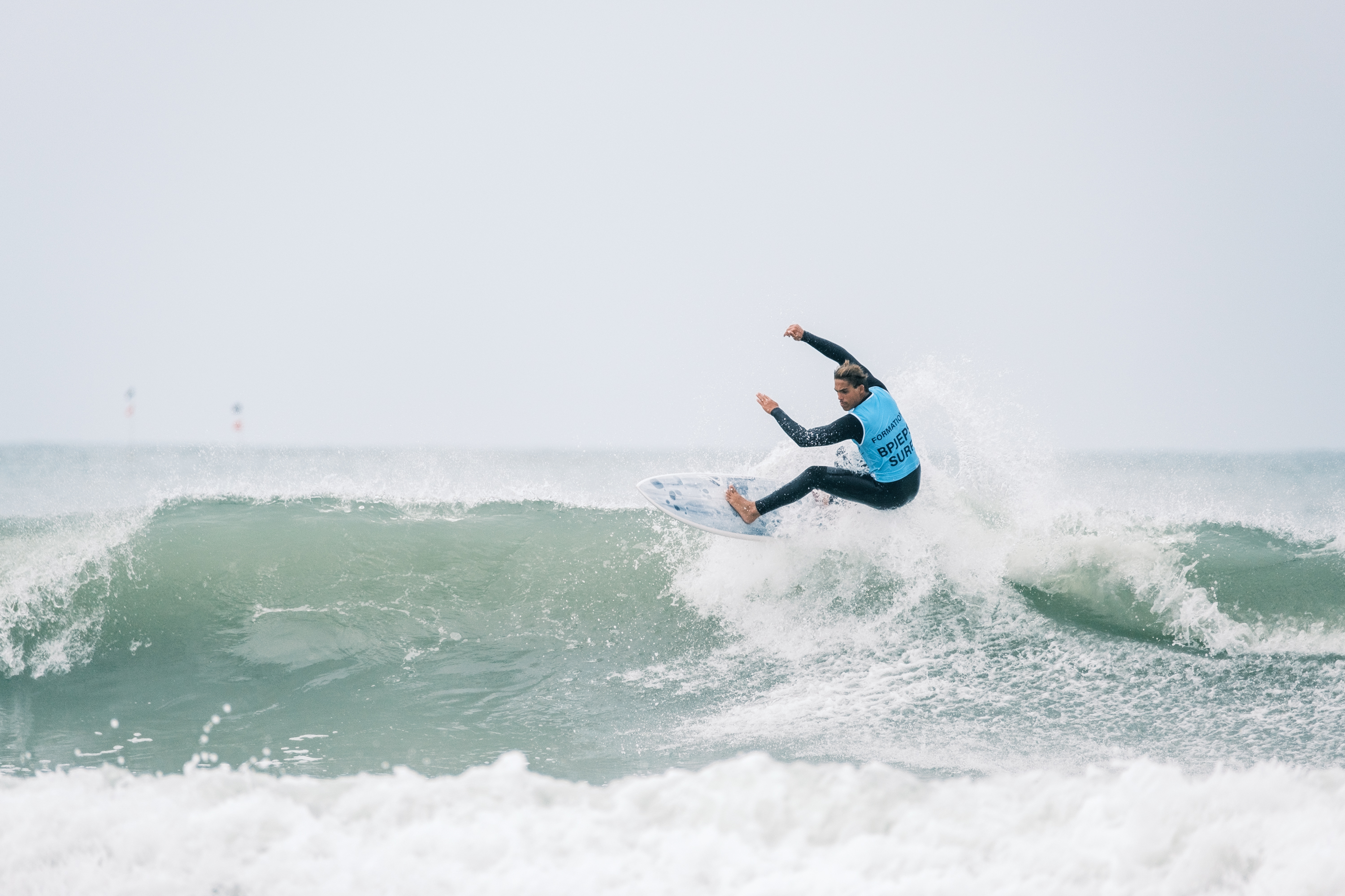 surf les sables